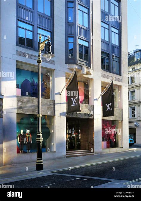 louis vuitton london store|louis vuitton london website.